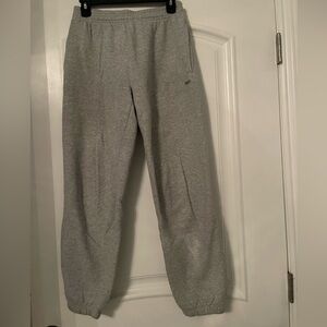 Grey TNA sweatpants #sweatpants